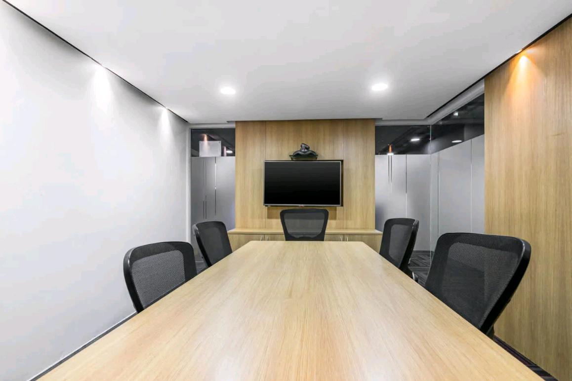 Office for sale in Sukhumvit area 💰
📍Sukhumvit location, CBD, city center
💵 Rent 360,000 baht/month
📈 Return approximately 7% per year
💎 Price only 70 million baht
