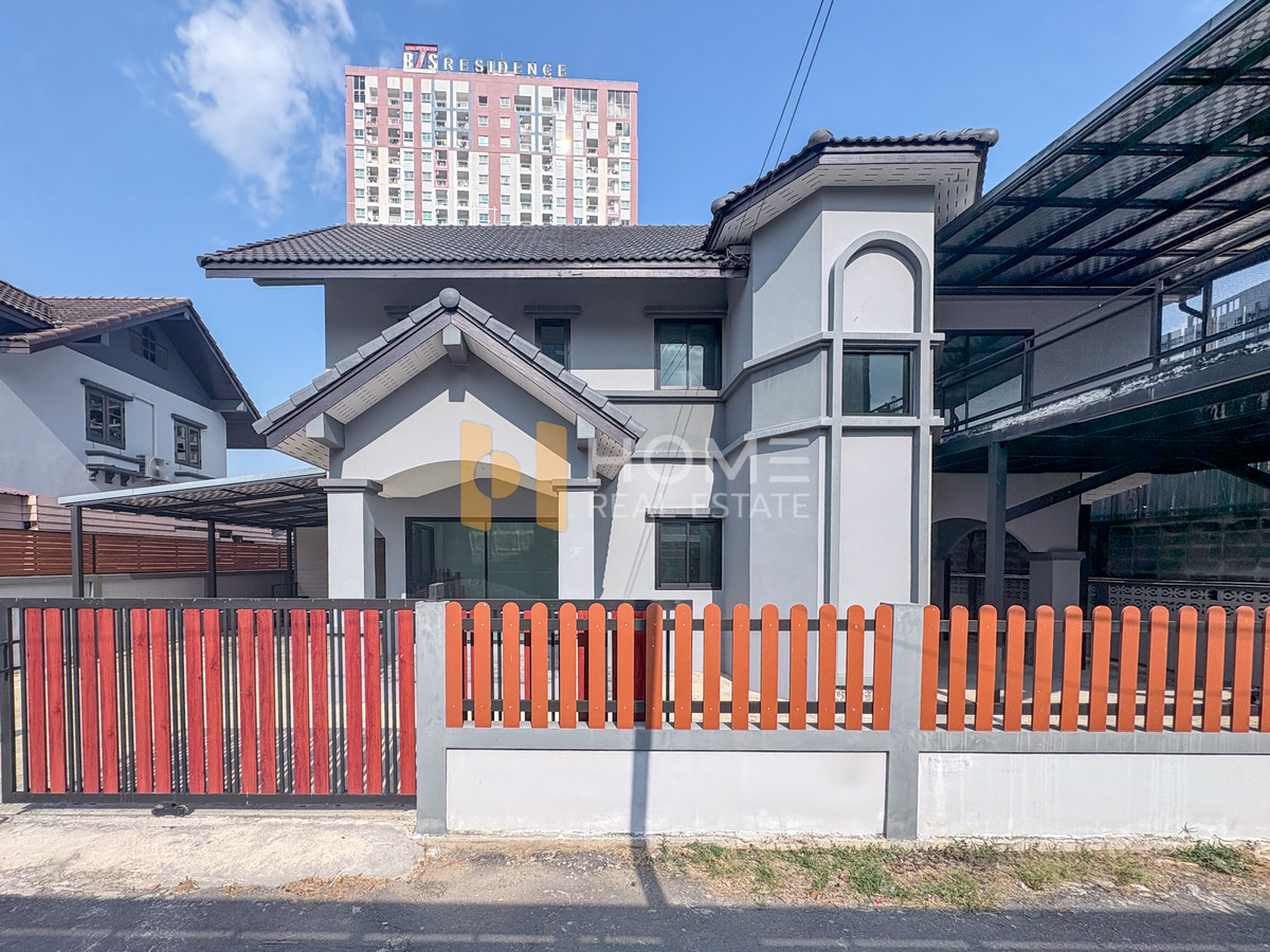 บ้านเดี่ยว พร้อมอยู่ ใจกลางเมืองพร้อมที่ดินเต็มผืน🏡 วิภาวดีรังสิต 3 แยก 7 / 4 ห้องนอน (ขาย), House Vibhavadi Rangsit Soi 3 Yak 7 / 4 Bedrooms (FOR SALE) TPM397 บ้านเดี่ยว พร้อมอยู่ ใจกลางเมืองพร้อมที่ดินเต็มผืน🏡 วิภาวดีรังสิต 3 แยก 7 / 4 ห้องนอน (ขาย), House Vibhavadi Rangsit Soi 3 Yak 7 / 4 Bedrooms (FOR SALE) TPM397