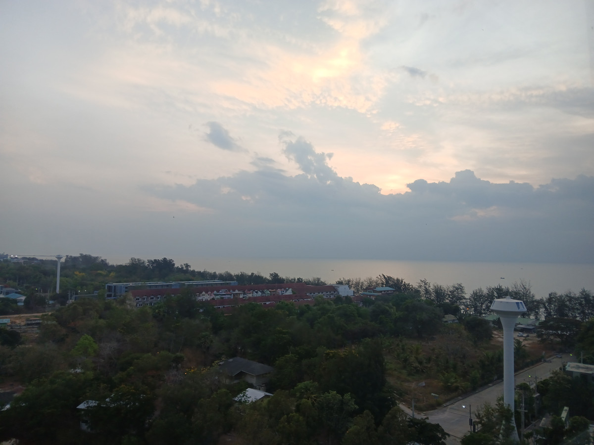 Condo for rent, Lumpini Seaview Cha-am, Building A, Floor 12A, sea & mountain view, beautiful room, new condition, ready to move in!