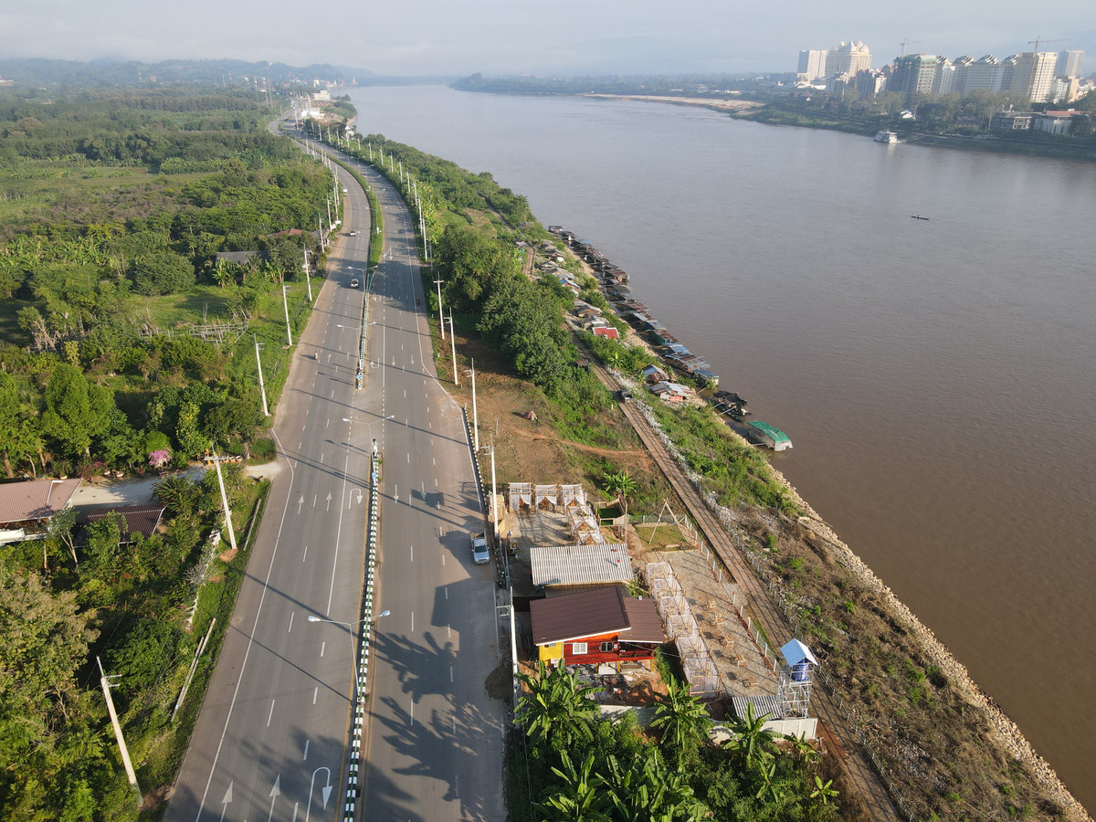 ขายบ้านพร้อมที่ประกอบการค้าติดน้ำโขงตรงข้ามคิงโรมัน – รูปที่ 4