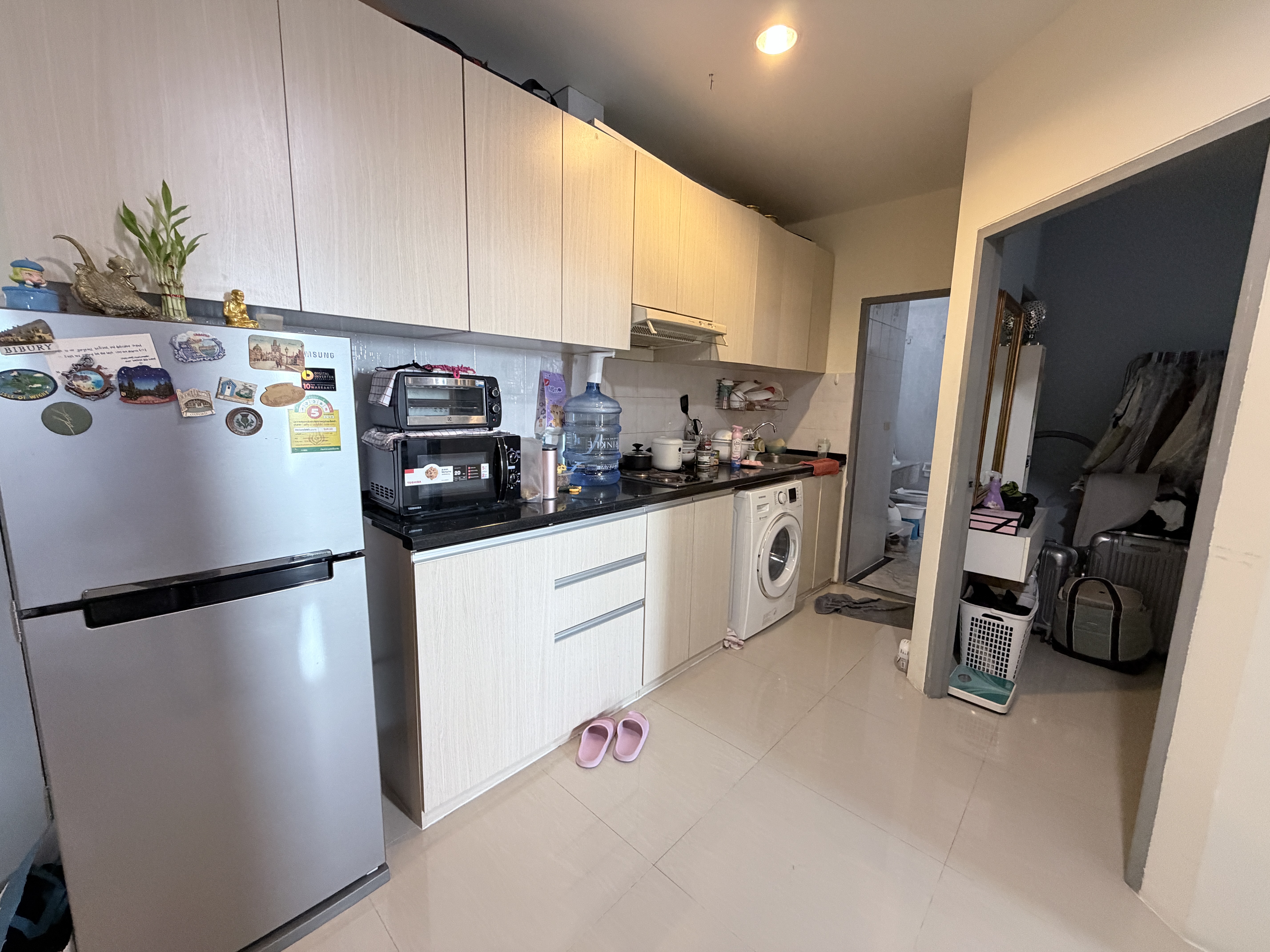 ขาย ด่วน ห้องราคาดี ปทุมวันรีสอร์ท Pathumwan resort 2ห้องนอน 2ห้องน้ำ size ใหญ่