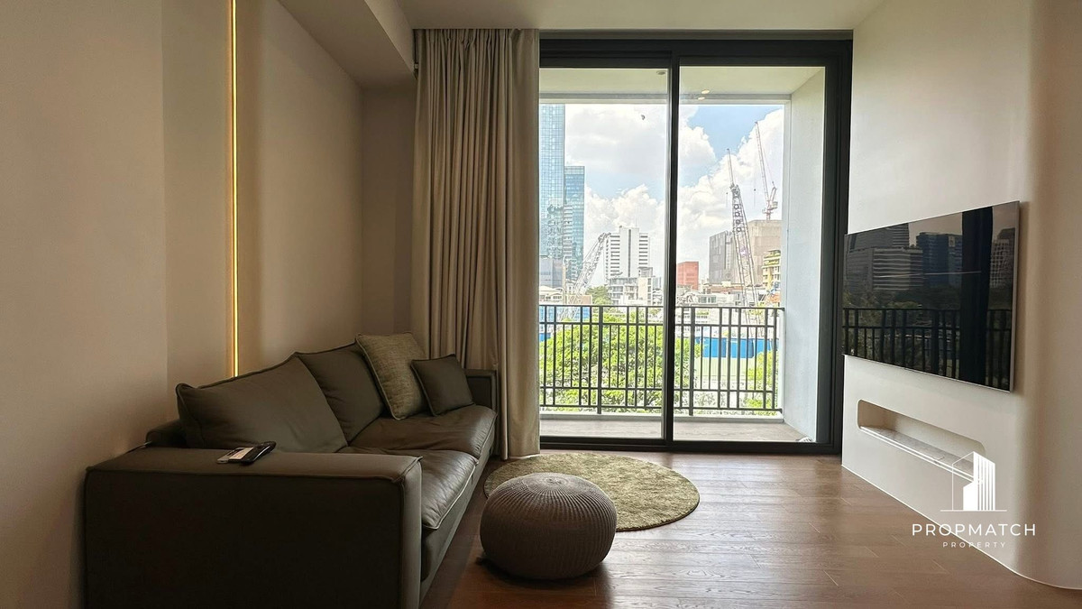 ✨Flash Deal ✨ Muniq Langsuan (1Bed 1Bath 64.65SQM.) ready to move in! Only 23,500,000 baht Tel.0981315848 @propmatch