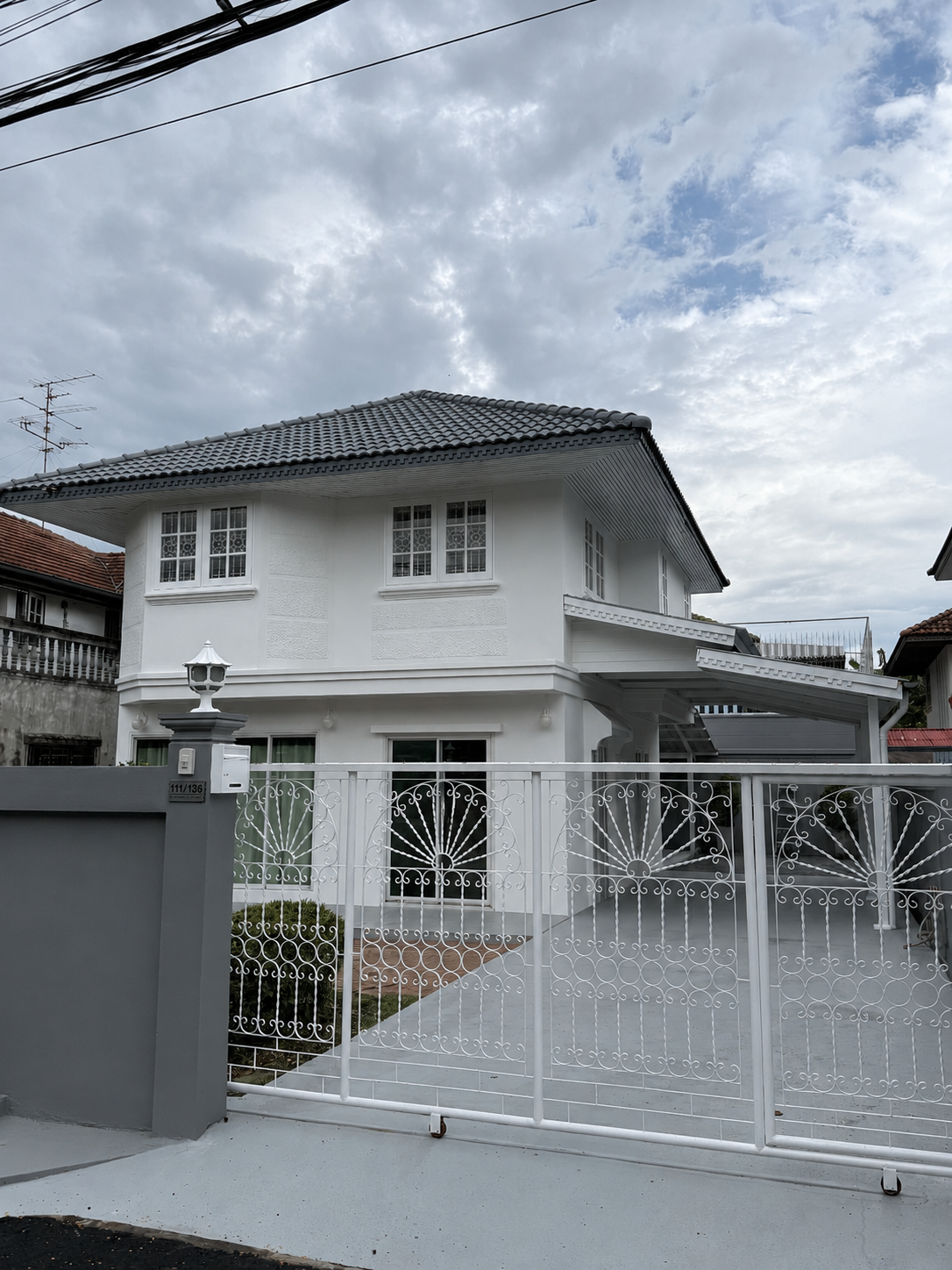 ขาย 3 ห้องนอน 3 ห้องน้ำ บ้านเดี่ยว 60 ตร.ว. หมู่บ้านบัวทอง (ซอย 13/2) ขาย 3 ห้องนอน 3 ห้องน้ำ บ้านเดี่ยว 60 ตร.ว. หมู่บ้านบัวทอง (ซอย 13/2)