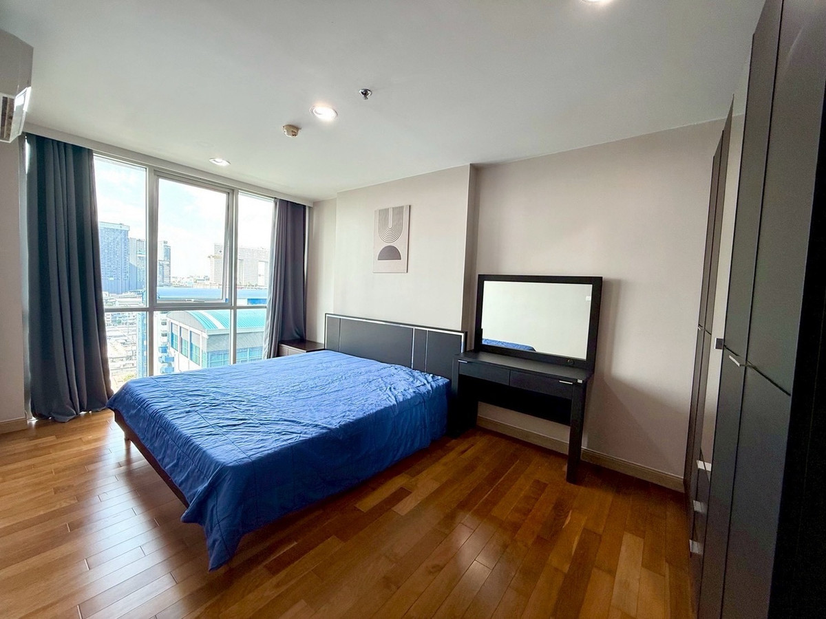 Building A, in front of the condo next to BTS Lat Phrao intersection and Lotus. Opposite Central Ladprao Building A, in front of the condo next to BTS Lat Phrao intersection and Lotus. Opposite Central Ladprao
