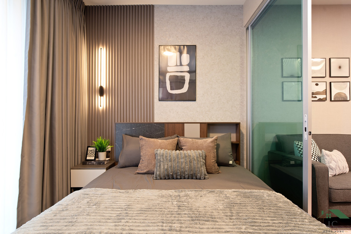 ขายห้องรีโนเวทใหม่ทั้งห้อง ตกแต่งสวย A Space Me Sukhumvit 77 (เอ สเปซ มี สุขุมวิท 77)  วิวสระว่ายน้ำ พร้อมอยู่  ใกล้ BTS สถานีอ่อนนุช