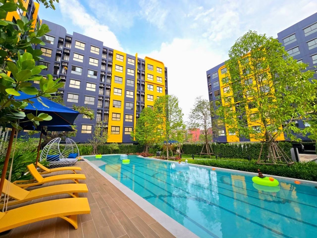 ​𝐃𝐜𝐨𝐧𝐝𝐨 𝐒𝐡𝐢𝐧𝐞 𝐑𝐚𝐧𝐠𝐬𝐢𝐭🛋️ แต่งครบ Fully Furnished! ลากกระเป๋าเข้าอยู่ได้เลยวันนี้ เริ่มเพียง 1.85 ล้าน* 26 ตร.ม. Line:  @wsrcondo