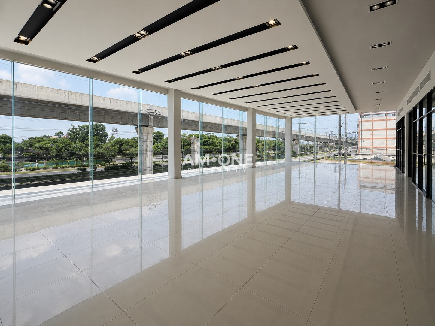 Commercial Asset ติดถนนสุขุมวิท | พร้อมต่อยอดสู่ Flagship แห่งใหม่ – รูปที่ 4
