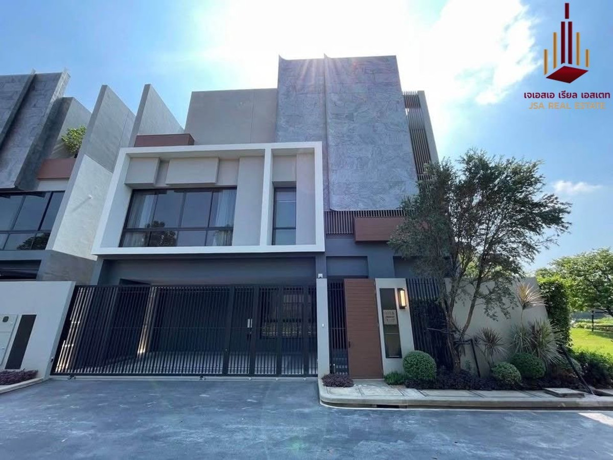 ✨ For Rent: BuGaan Krungthep Kreetha ✨ 💰 Only 250,000 THB/month