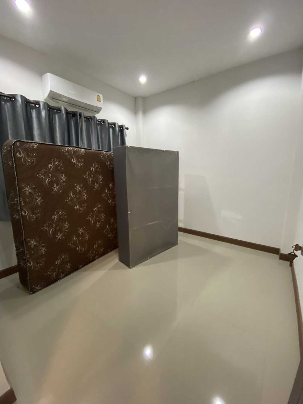 บ้านเดี่ยวชั้นเดียว ทำเลหัวรอ ใกล้แยกไทยแอโรว์ เงียบสงบ พร้อมอยู่ – รูปที่ 3