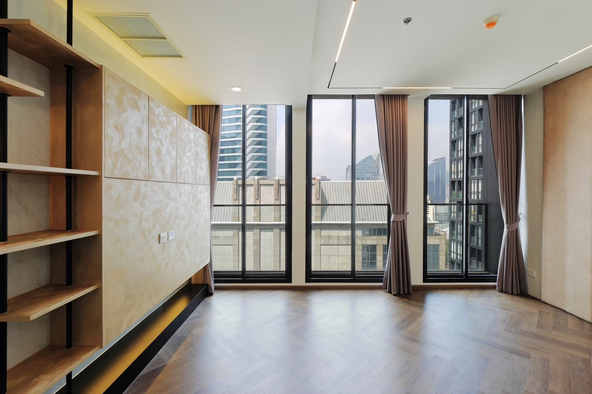 🏢 Noble Ploenchit | Luxury room Rare Item in the heart of Ploenchit ✨ Private Lift + fully furnished, luxury lovers must get this room only. 🏢 Noble Ploenchit | Luxury room Rare Item in the heart of Ploenchit ✨ Private Lift + fully furnished, luxury lovers must get this room only.