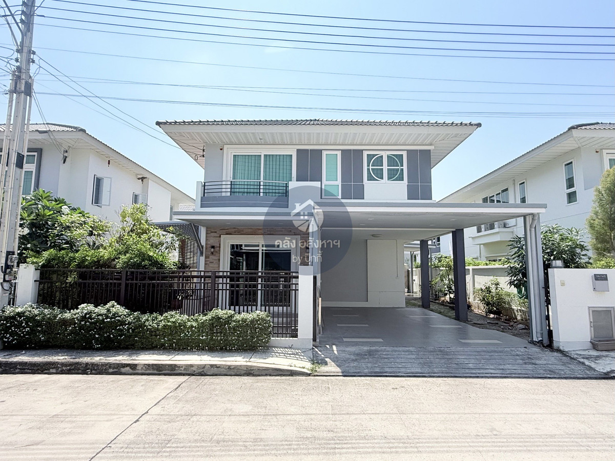 ขายบ้านเดี่ยว 2 ชั้น ศุภาลัยพาร์ควิลล์ ใกล้ตลาดไฟฟ้า (ถ.พระยาสัจจา - สุขุมวิท) ต.เสม็ด อ.เมืองชลบุรี จ.ชลบุรี 