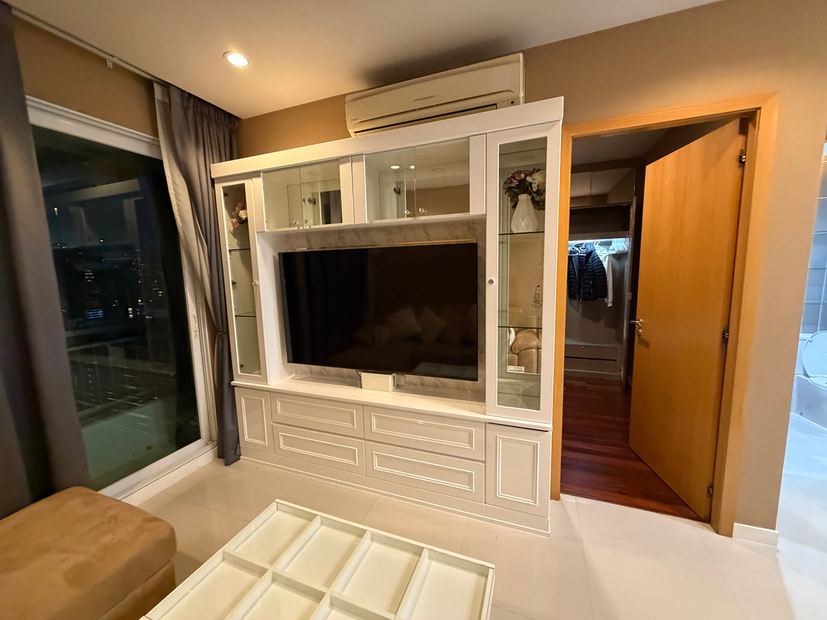 Condo for rent in the middle of the city, convenient to travel, complete with electrical appliances. – รูปที่ 2