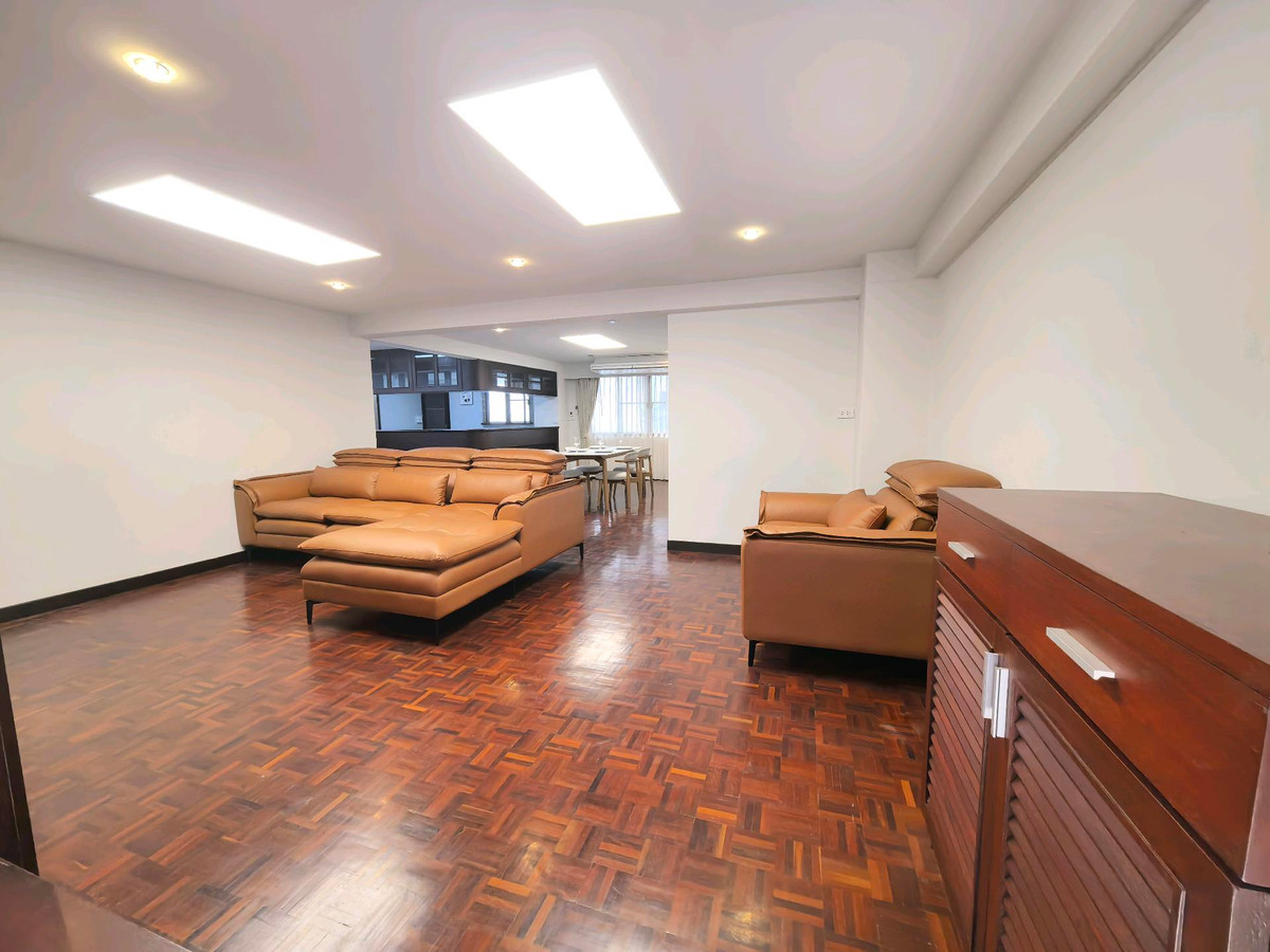 ✨ ให้เช่า 3นอน G.S. Housing ห้องใหญ่มาก| ทำเลดี ใกล้ BTS ทองหล่อ ✨