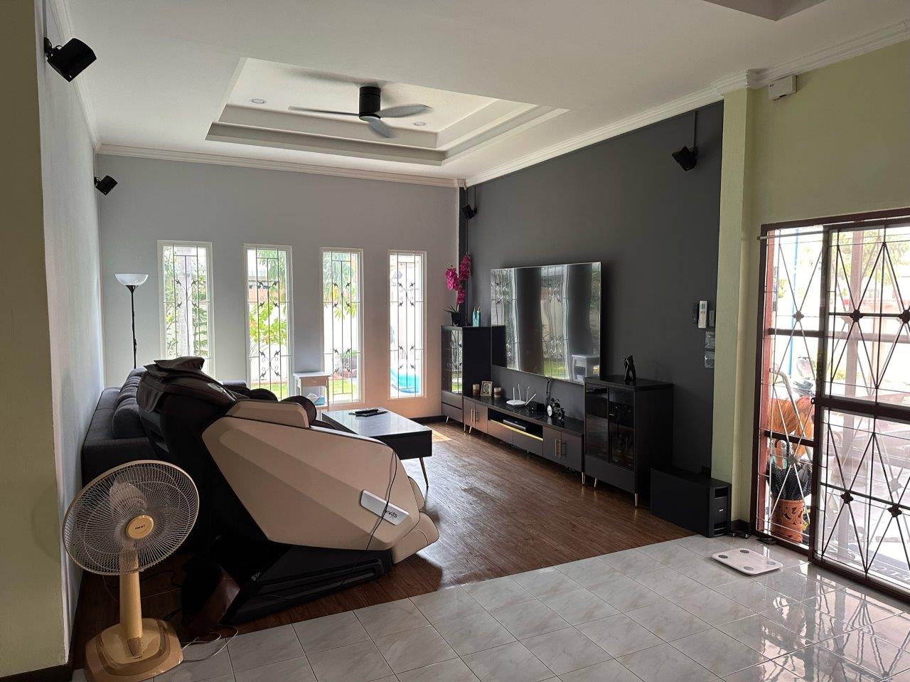 Villa, Central Hua Hin city, fully furnished, ready to move in