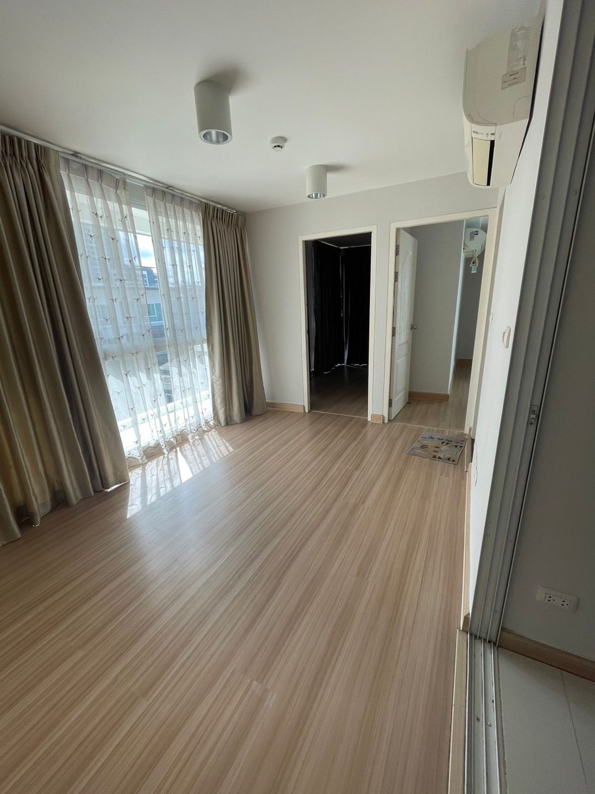(รหัส SM1902) ขายคอนโด โครงการ Chateau In Town Sukhumvit 64/1 : ชาโตว์ อินทาวน์ สุขุมวิท 64/1
