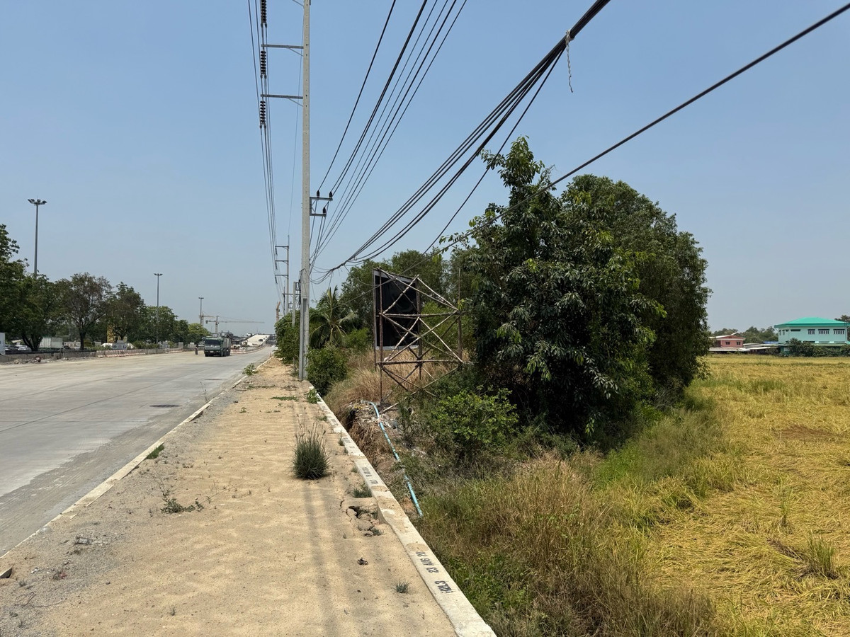 Land next to Kanchanaphisek Road. – รูปที่ 3
