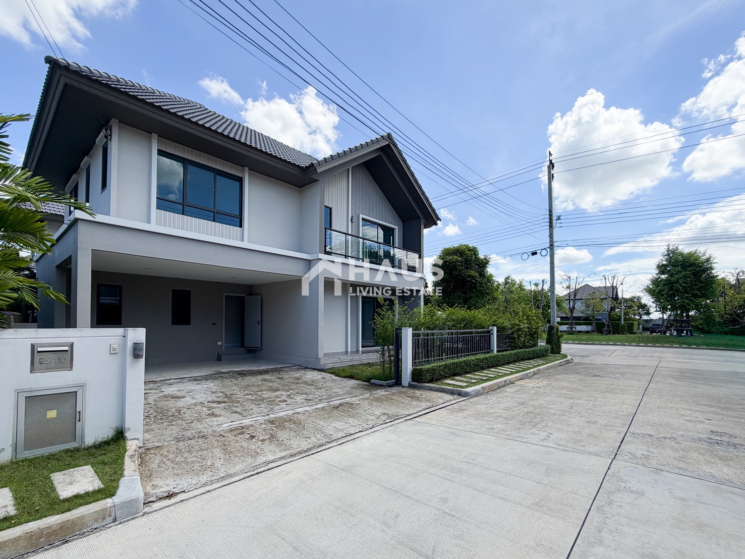🚨 แรร์ไอเทม! บ้านไซส์ใหญ่สุดหลังมุมวิวสวน (การันตีราคาคุ้มค่าที่สุด) 🔥 ขายบ้านเดี่ยว เพฟ ปิ่นเกล้า - ศาลายา 🔥 Pave Pinklao - Salaya  / 5 ห้องนอน #HSLY082 – รูปที่ 2
