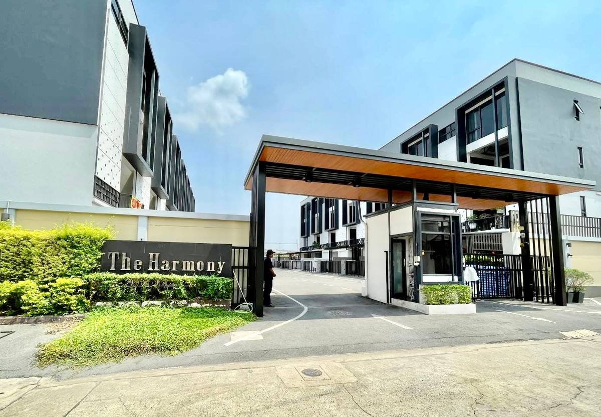 ให้เช่าโฮมออฟฟิศ รามอินทรา 62 โครงการ The Harmony ขนาด 48.1 ตร.ว พื้นที่ใช้สอย 305 ตร.ม. 3 ห้องนอน 4 ห้องน้ำ ใกล้รถไฟฟ้าสายสีชมพู ราคา 65,000 บาท/เดือน ให้เช่าโฮมออฟฟิศ รามอินทรา 62 โครงการ The Harmony ขนาด 48.1 ตร.ว พื้นที่ใช้สอย 305 ตร.ม. 3 ห้องนอน 4 ห้องน้ำ ใกล้รถไฟฟ้าสายสีชมพู ราคา 65,000 บาท/เดือน