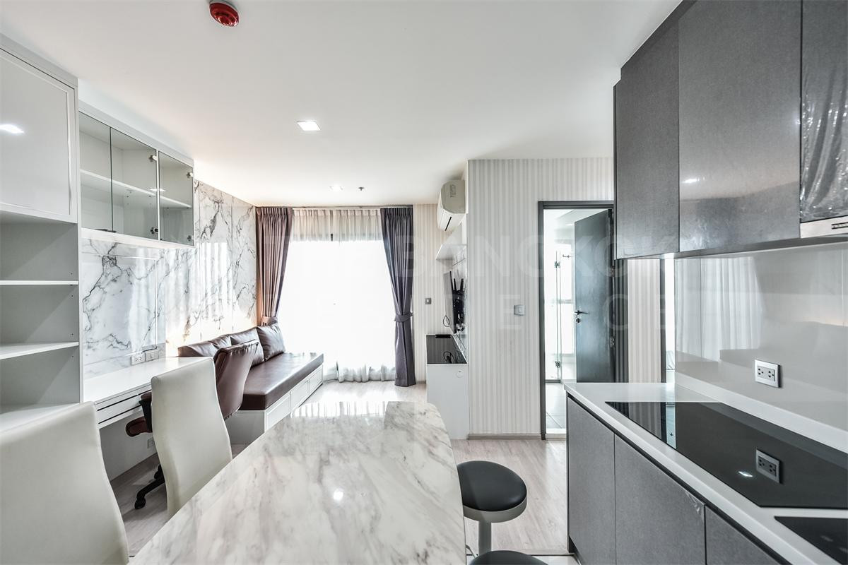 🔥 Available For Rent🔥Rhythm Rangnam 2B2B 58.8sqm. Judt 40K/Month Call Ms.Amgel(Aumi)0658209572