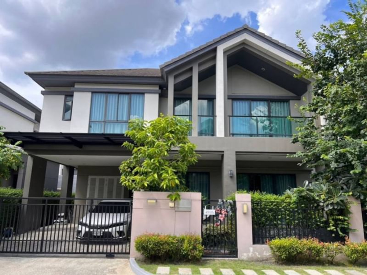 B6802 ขาย บ้านเดี่ยว หมู่บ้าน บางกอก บูเลอวาร์ด พระราม 9 Bangkok Boulevard Rama 9