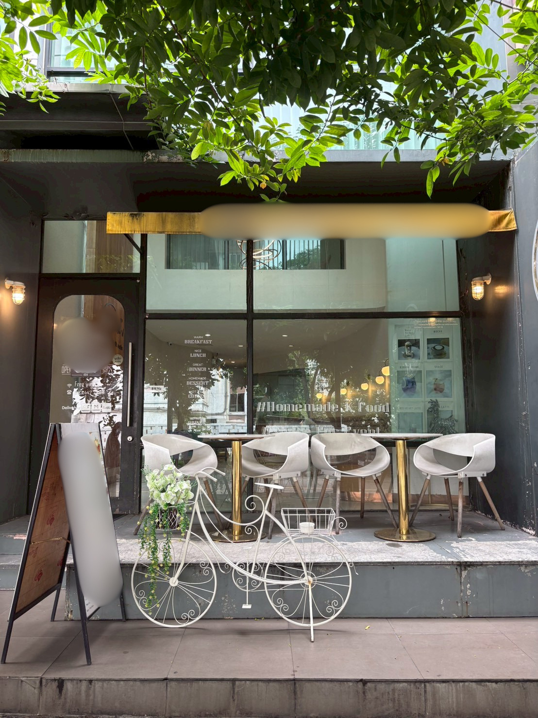 Space for Rent in Asok BTS 5 Minutes Walk Ideal for Restaurant Bar Space for Rent in Asok BTS 5 Minutes Walk Ideal for Restaurant Bar