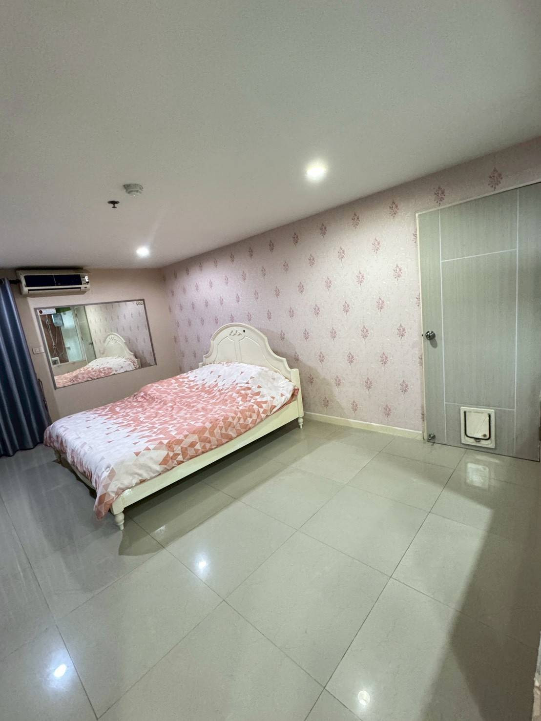  ให้เช่า Regent Home7/1 ใกล้ BTS บางนา ,ทางด่วน, ใกล้ไบเทค บางนา