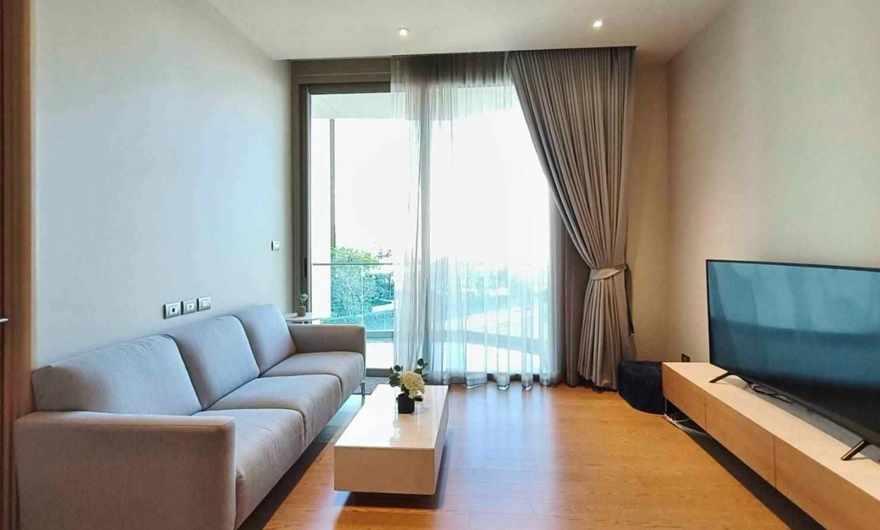 Magnolias Waterfront Residences 2นอน 102ตรม. เฟอร์ครบ 95,000 บาท Magnolias Waterfront Residences 2นอน 102ตรม. เฟอร์ครบ 95,000 บาท