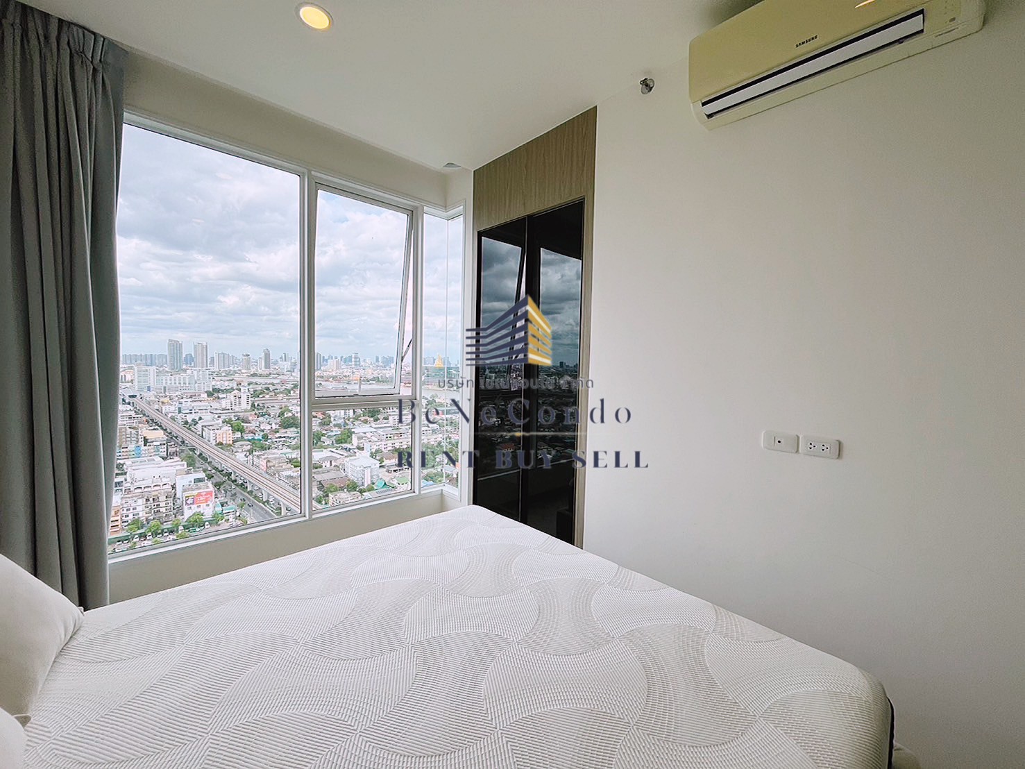 *** ให้เช่าคอนโด : เดอ ลาพลีส จรัญ 81 (De Lapis Charan 81) ใกล้ MRT บางพลัด *** – รูปที่ 2