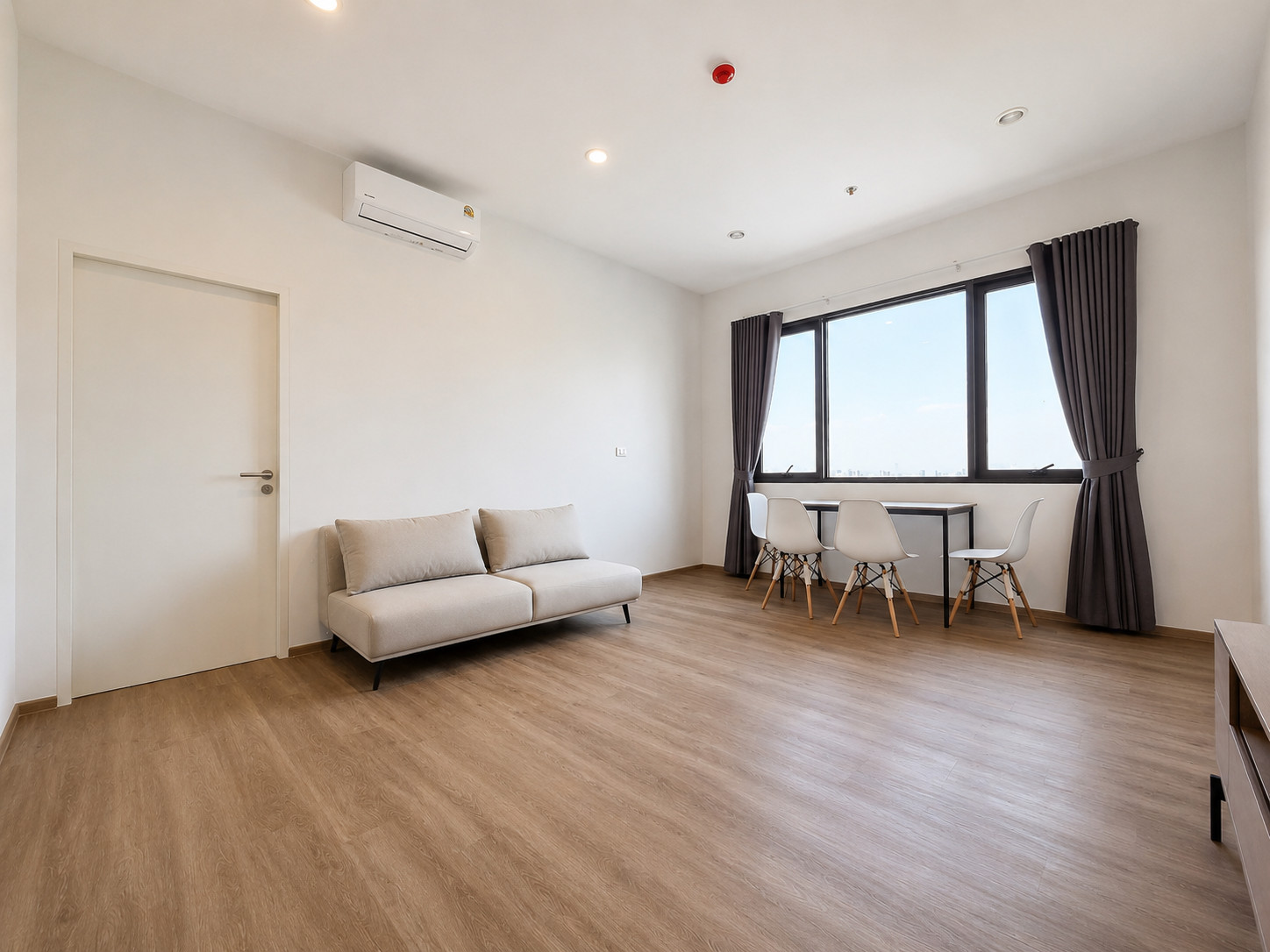 ✨RentNex By SENA✨ Flexi Mega Space Bangna 17,000 บาท 1 ห้องนอน 42 sqm. ห้องใหม่แกะกล่อง พร้อมเข้าอยู่ 