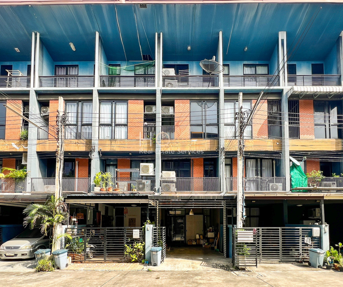Super Yield 8.9%, near the BTS 300 m. 🔥 House 35 Chaengwattana / 3 bedrooms (for sale), HAUS 35 Chaengwattana / 3 Bedrooms (FOR SALE) BNS108 Super Yield 8.9%, near the BTS 300 m. 🔥 House 35 Chaengwattana / 3 bedrooms (for sale), HAUS 35 Chaengwattana / 3 Bedrooms (FOR SALE) BNS108