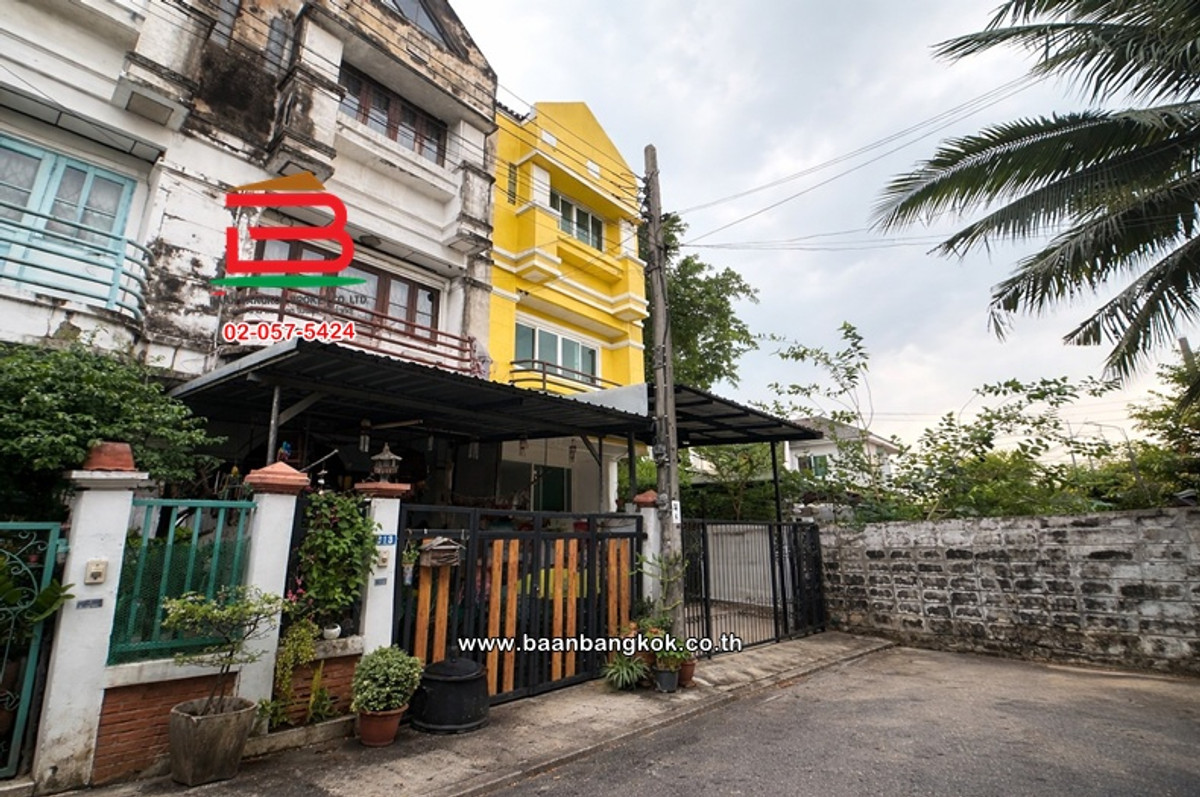 ทาวน์โฮม เนื้อที่ 31 ตร.ว. หมู่บ้านเกษราคลาสสิคโฮม (ซ.11), (ซอยเสรีไทย 81/2) ถนนเสรีไทย-สวนสยาม แขวงคันนายาว เขตคันนายาว – รูปที่ 2