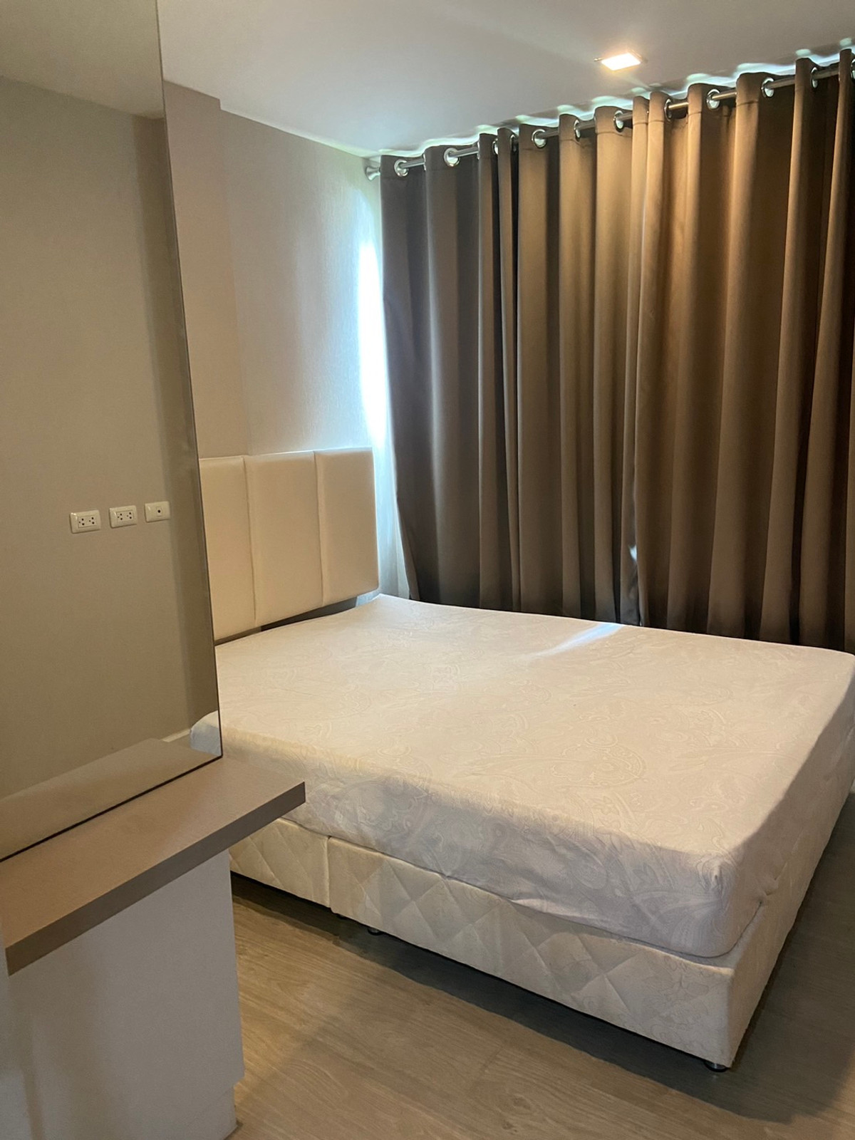  ทำเลดี  เฟอร์ฯครบราคาดีที่สุด⭐Metro Luxe Ratchada (เมโทร ลักซ์ รัชดา) – รูปที่ 4