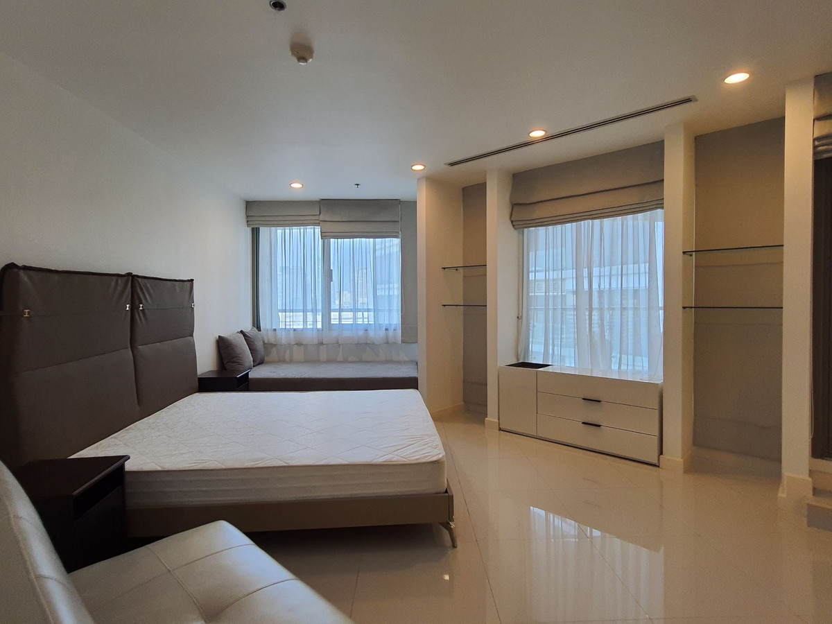 Rare Item!! 🐶Pet-Friendly🐱 ✨The Lakes✨2 beds 2 baths, Size 176 sqm., near BTS / MRT Asole/Sukhumvit (0.6 km) Tel.0982645161 Rare Item!! 🐶Pet-Friendly🐱 ✨The Lakes✨2 beds 2 baths, Size 176 sqm., near BTS / MRT Asole/Sukhumvit (0.6 km) Tel.0982645161