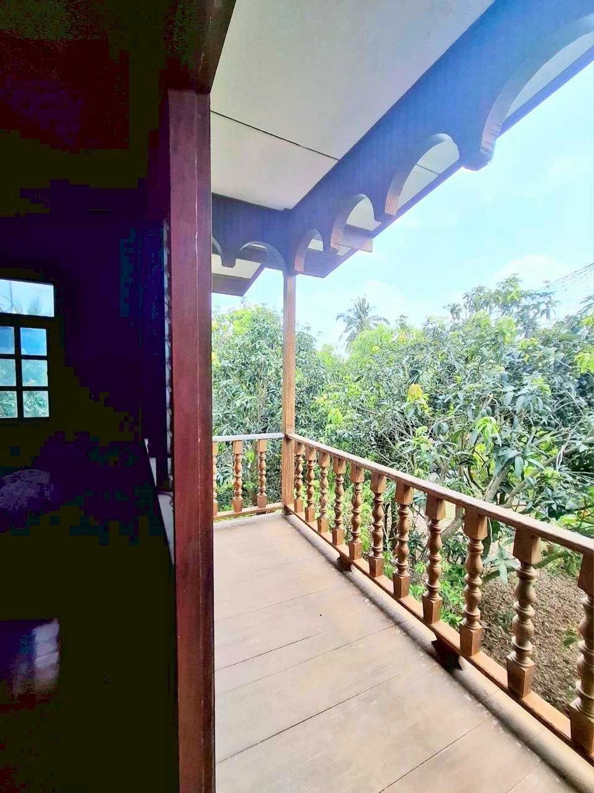 ขายด่วน! ที่ดินพร้อมบ้านสวนริมน้ำ บ้านครึ่งตึกครึ่งไม้ สุดคลาสสิก ทำเลทอง ต.วัดเพลง จ.ราชบุรี ราคา 15,000,000 บาท – รูปที่ 3