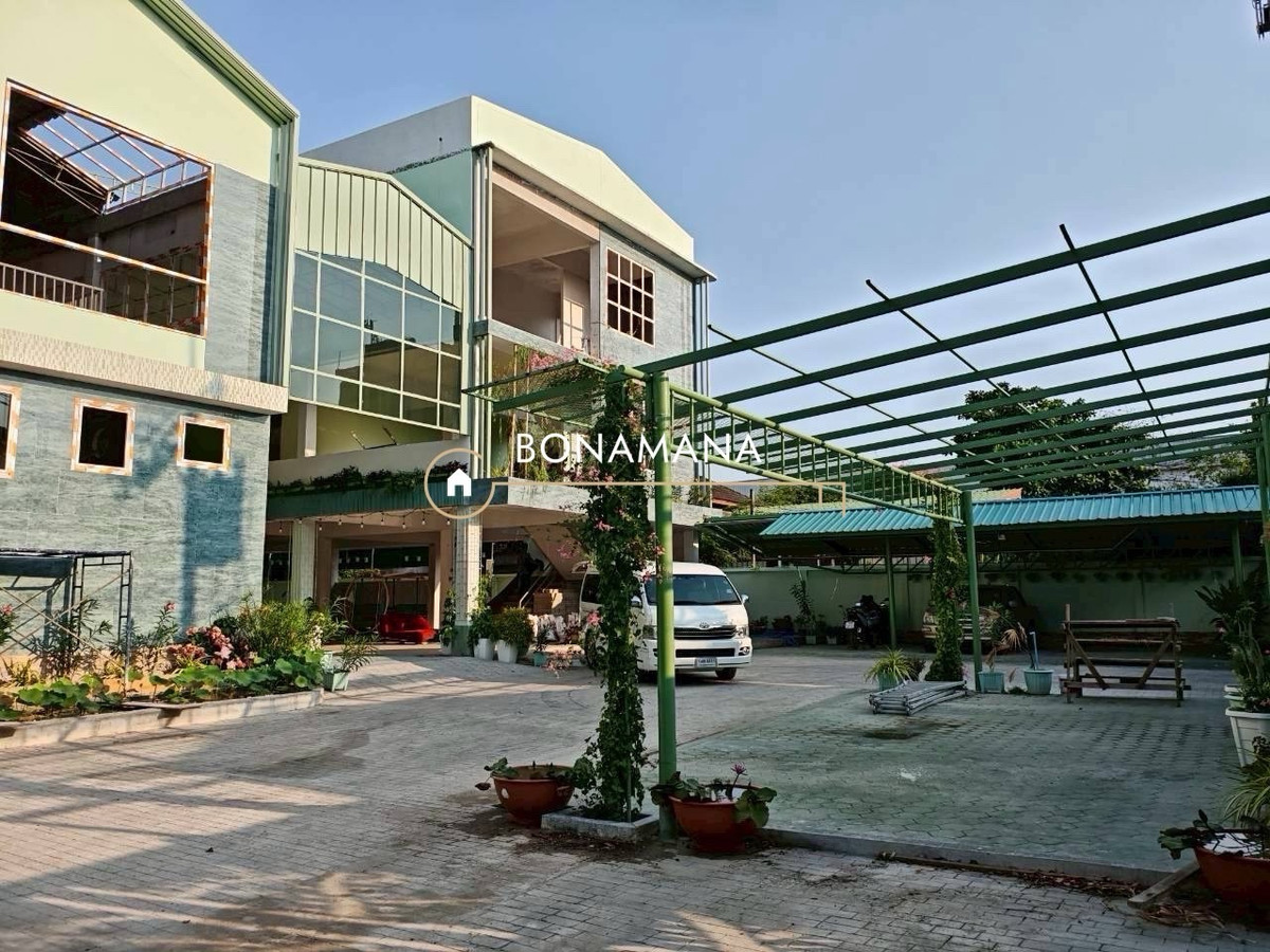 Warehouse/office for rent, Soi Rewadi Tiwanon (MRT Ministry of Public Health 250m) – รูปที่ 2
