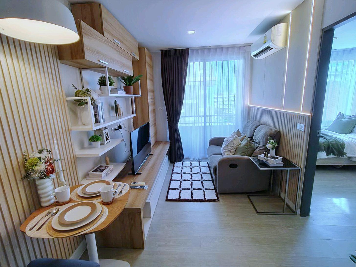 Condo for sale near Ratchada, Huai Khwang, Sutthisan, walking distance, cheap price, Metro Luxe Ratchada Condo.