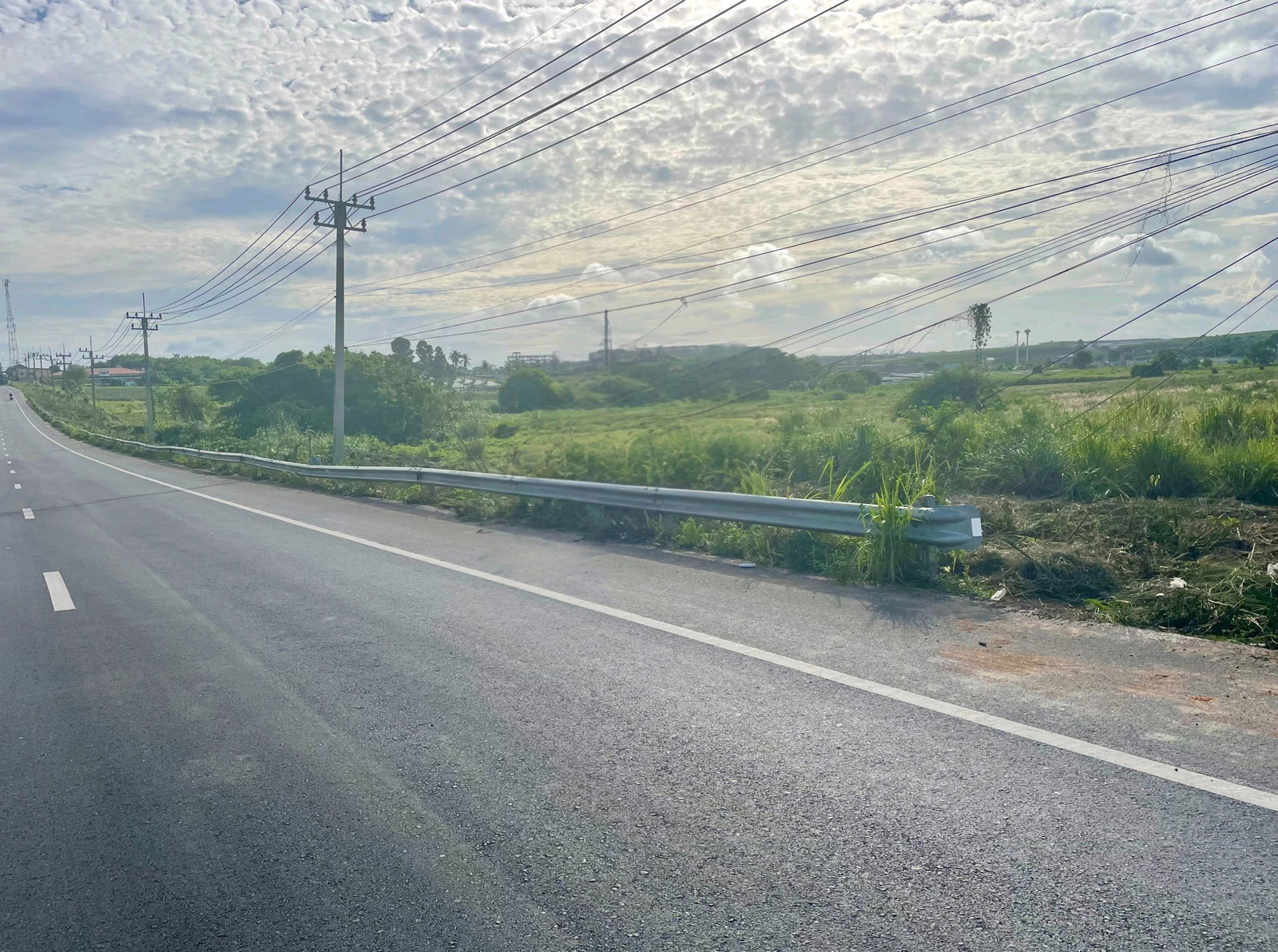 Urgent sale of land in Nikhom Phatthana, good location, next to a four-lane road. The  is selling it himself. Free from encumbrances – รูปที่ 4