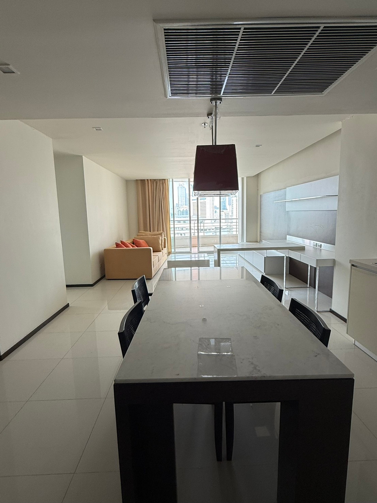 ห้องไซส์ใหญ่ ตารางเมตรละแสน ใจกลางสาทร ใกล้ BTS ช่องนนทรี / Sathorn Heritage / 2 ห้องนอน 116 ตร.ม. โทร 0937890899 ห้องไซส์ใหญ่ ตารางเมตรละแสน ใจกลางสาทร ใกล้ BTS ช่องนนทรี / Sathorn Heritage / 2 ห้องนอน 116 ตร.ม. โทร 0937890899