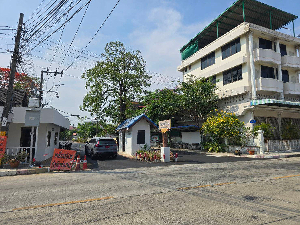 [ขายด่วน] ที่ดินแปลงสวย 100-199.5 ตรว. ทรงสี่เหลี่ยมจัตุรัส-ผืนผ้า  @หมู่บ้านกอบแก้ว 1 – รูปที่ 3