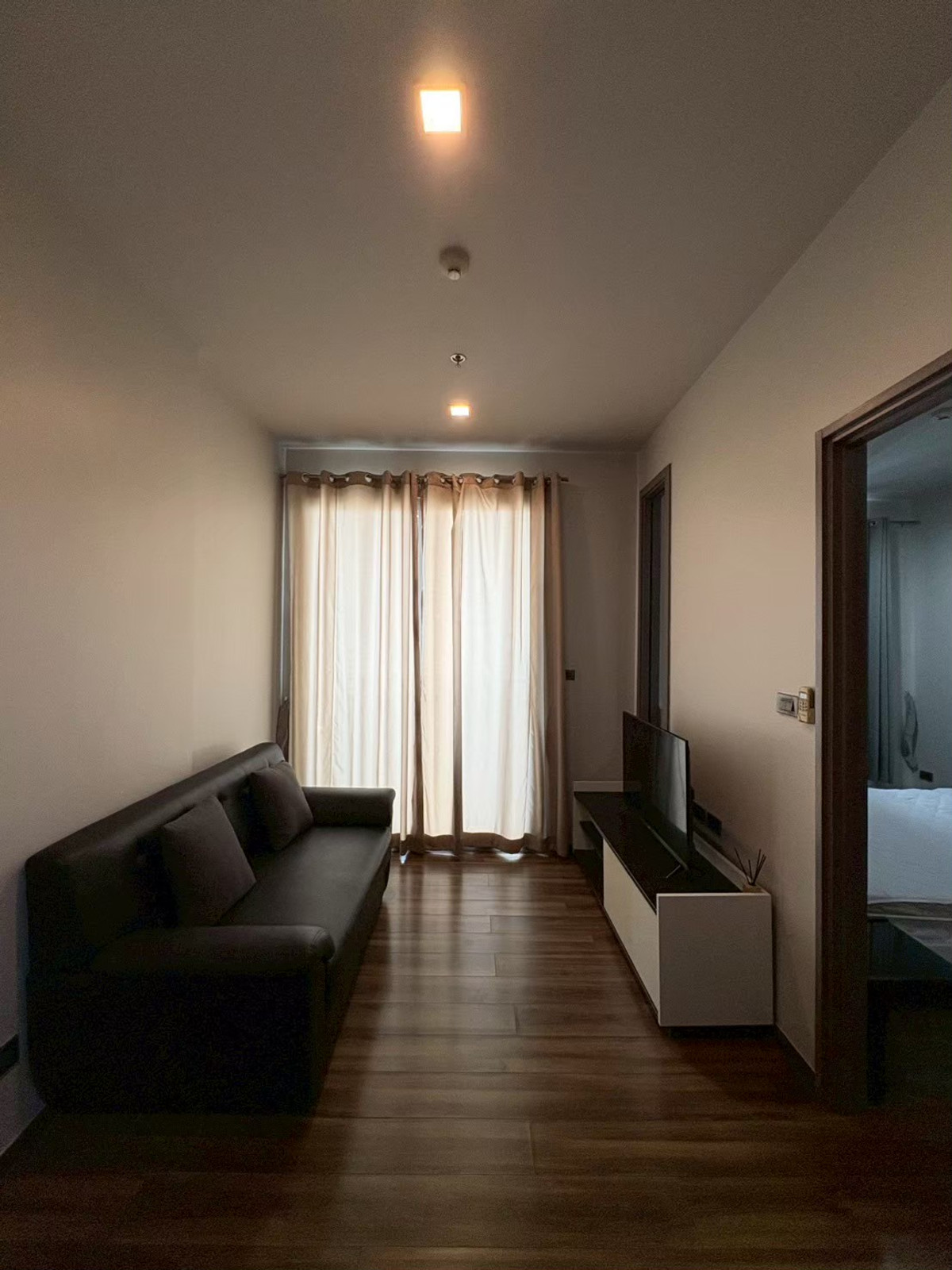 [New Renovated!] Condo for sale with tenant, Ceil by Sansiri Ekkamai 12, high floor, open view, 3.69 million.