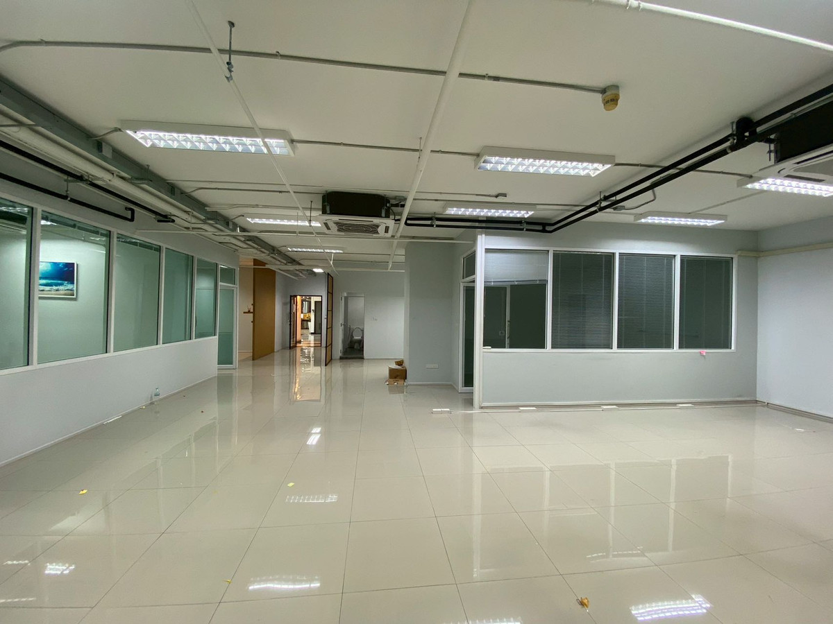 ให้เช่า SSP Tower 2 พื้นที่สำนักงาน ขนาด 217.12 ตร.ม. ให้เช่า SSP Tower 2 พื้นที่สำนักงาน ขนาด 217.12 ตร.ม.