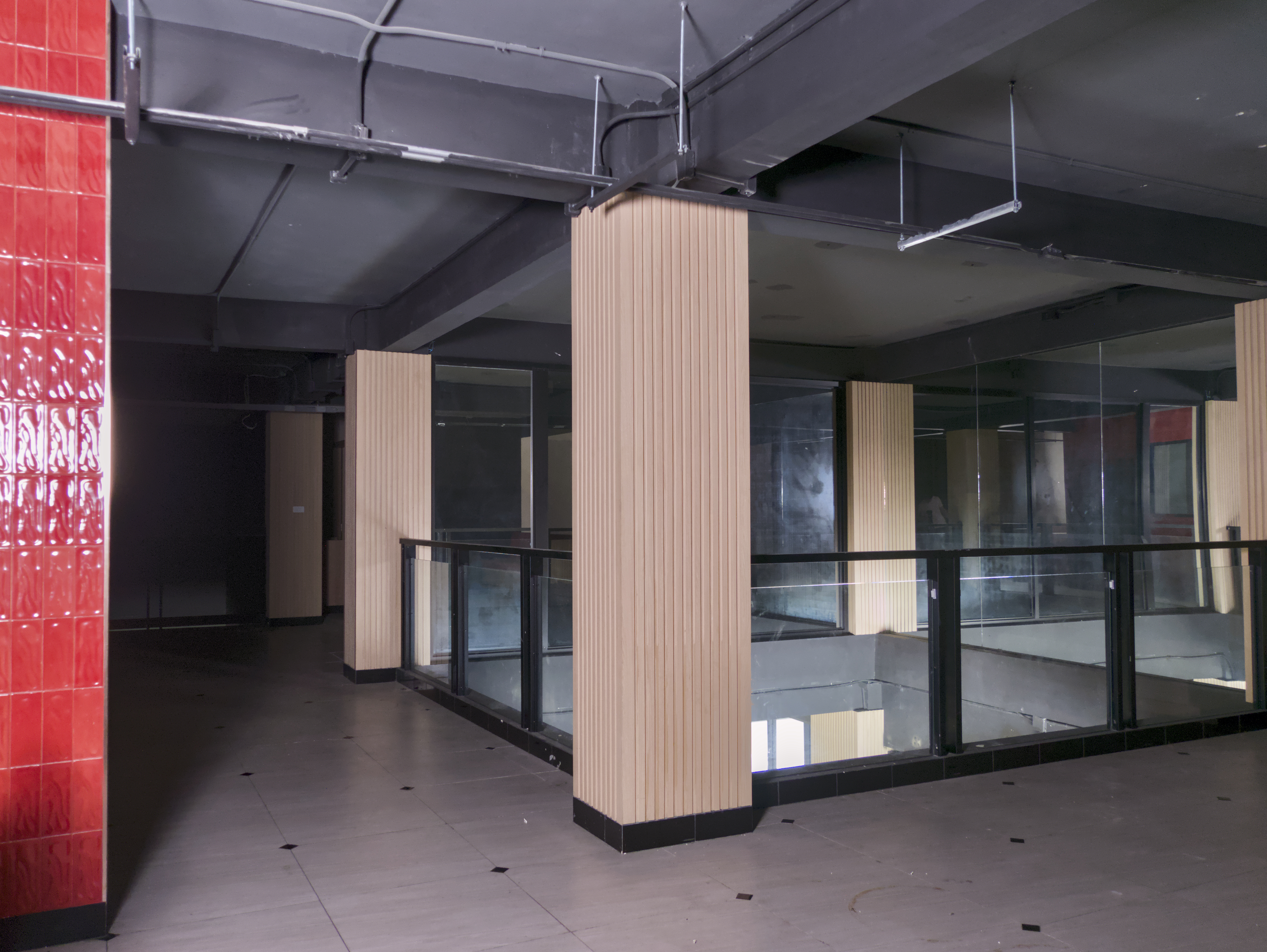 พื้นที่ให้เช่า 2 ชั้น ทำเลดี BTS ศาลาแดง เหมาะทำร้านอาหาร บาร์ – รูปที่ 4