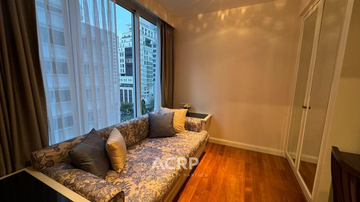 ✨ Rare Freehold Deal! Langsuan Ville – 97 sq.m. Large 1Bed+Study. For Sale 17.5 MB. Prime Langsuan – รูปที่ 2
