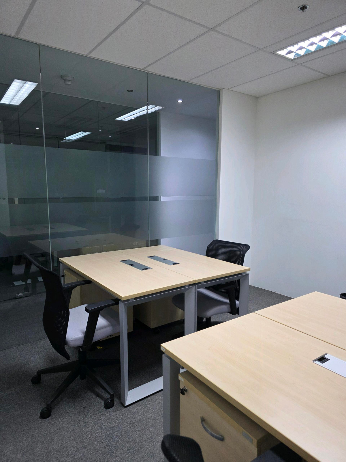 🏢 Private Serviced Office for 4 Persons Move In Today – Work 24/7 🏢 Private Serviced Office for 4 Persons Move In Today – Work 24/7