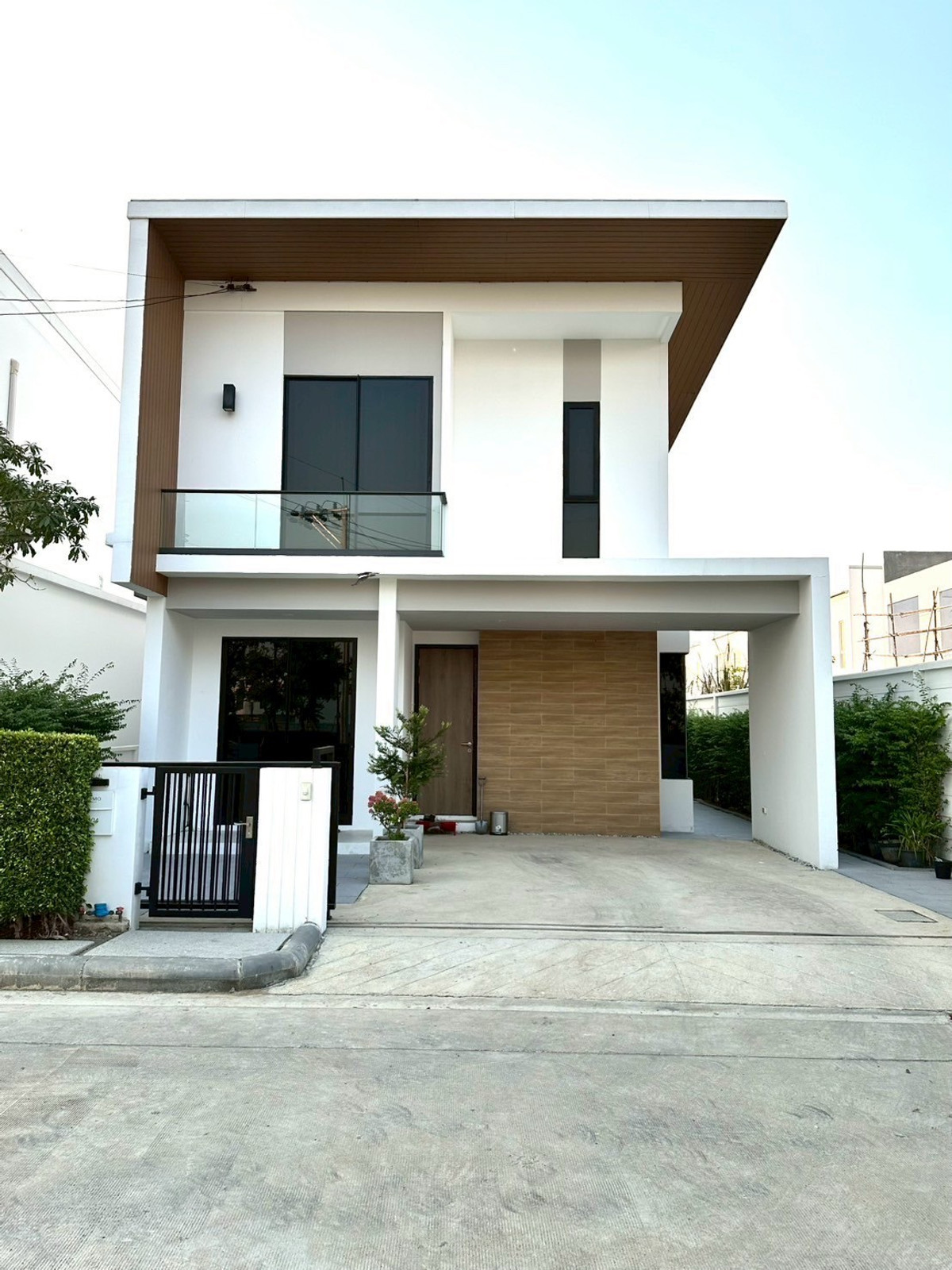 House for sale Como Bianca II Bangna price 6,990,000 baht [NCh260301]