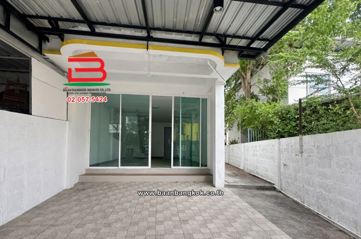 ทาวน์โฮม เนื้อที่ 31 ตร.ว. หมู่บ้านเกษราคลาสสิคโฮม (ซ.11), (ซอยเสรีไทย 81/2) ถนนเสรีไทย-สวนสยาม แขวงคันนายาว เขตคันนายาว – รูปที่ 3