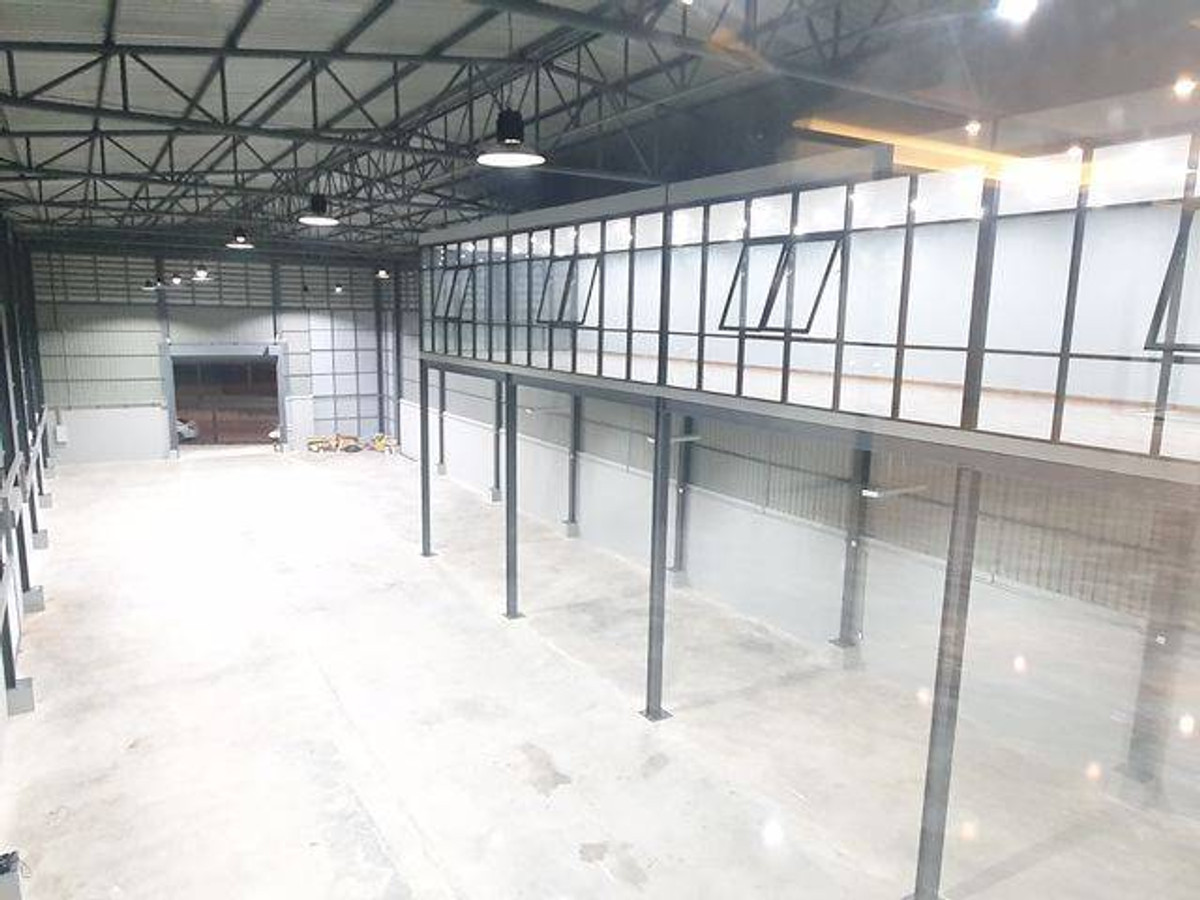 Warehouse & Office for Rent 📐 1,288 – 1,400 SQ.M. 📍 Sukhaphiban 5 – Watcharaphon – Ramintra – รูปที่ 4