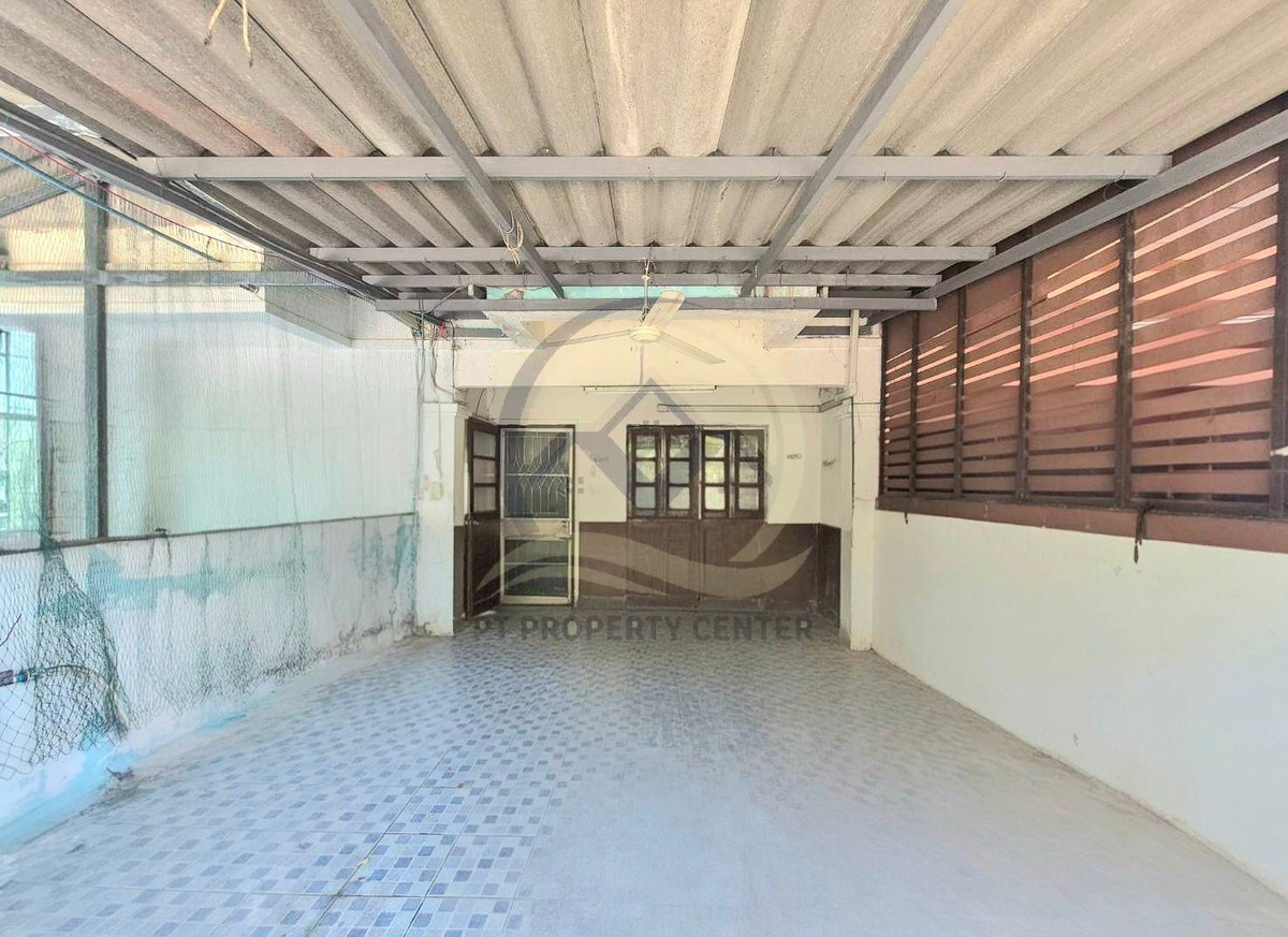: หมู่บ้านสุขสันต์ 9 ทาวน์โฮม 2 ชั้น ซอยเพชรเกษม 110 หนองแขม  -	ราคาพิเศษ แหล่งชุมชน เปิดกว้างสำหรับเจรจา พร้อมพิจารณาทุกข้อเสนอ  – รูปที่ 3