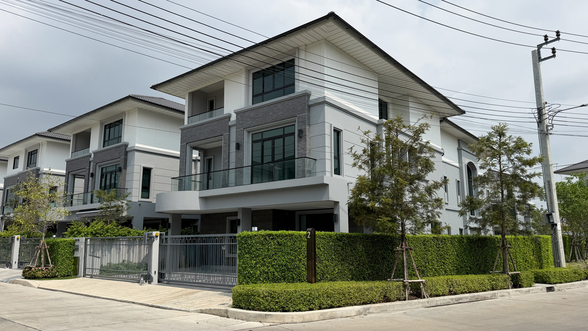 Large detached house, 76 sq m, best location in the project. Near the common swimming pool