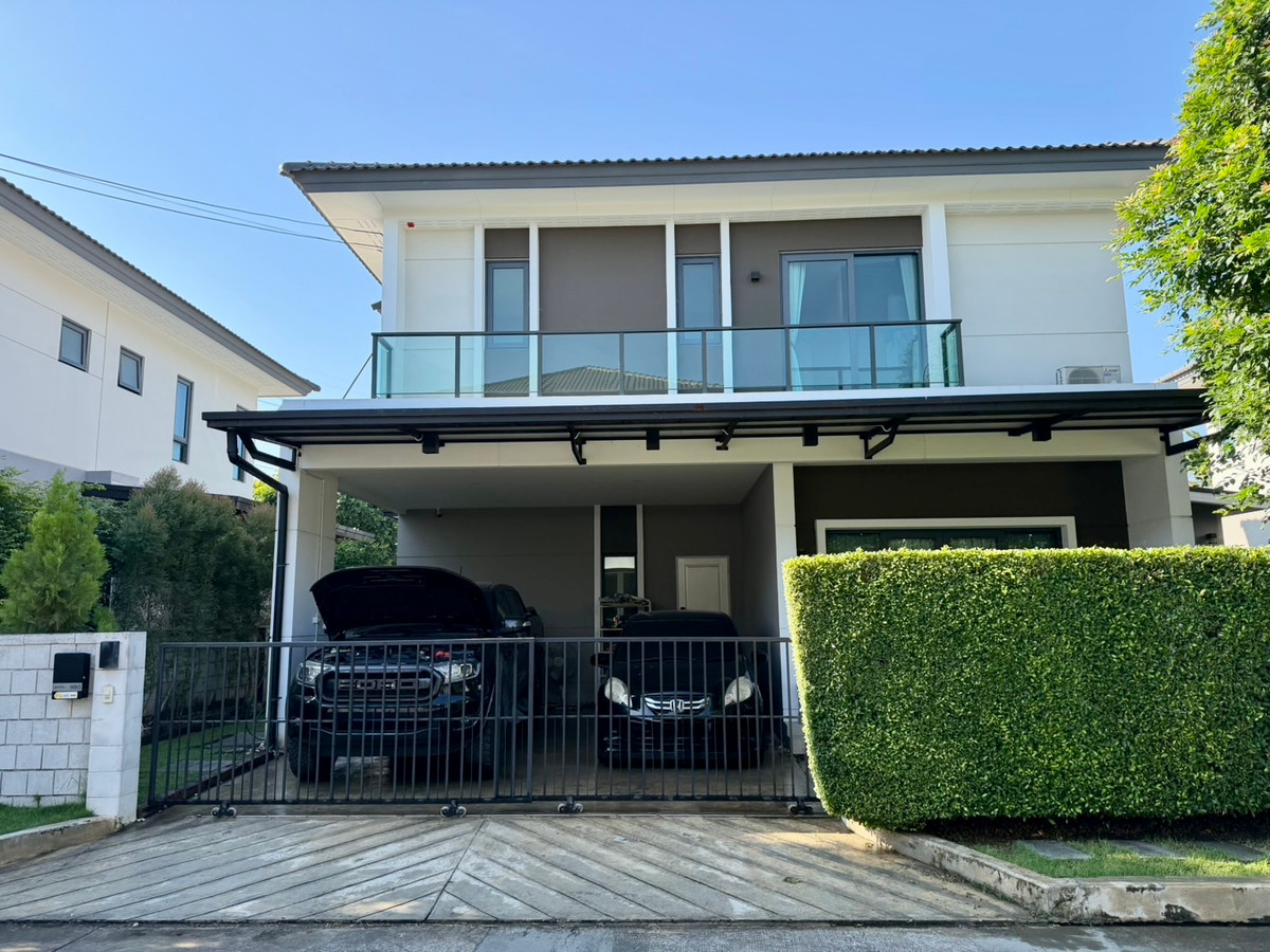 For Sale: 2-Storey Detached House at Centro Ratchapruek–Suan Phak 3 Beautiful move-in ready home in a prime location near Ratchapruek and Taling Chan, with convenient access via multiple routes. For Sale: 2-Storey Detached House at Centro Ratchapruek–Suan Phak 3 Beautiful move-in ready home in a prime location near Ratchapruek and Taling Chan, with convenient access via multiple routes.